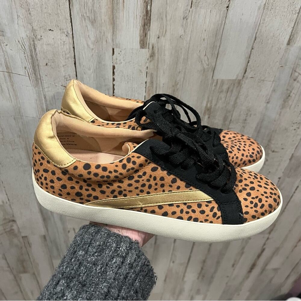 Journee Collection Destany Cheetah Animal Print Sneakers